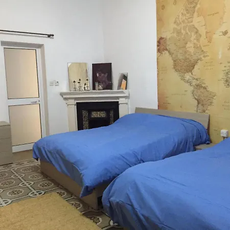 Sunrise فاليتا